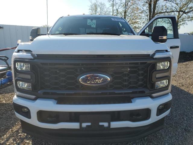  FORD F250 2024 Biały