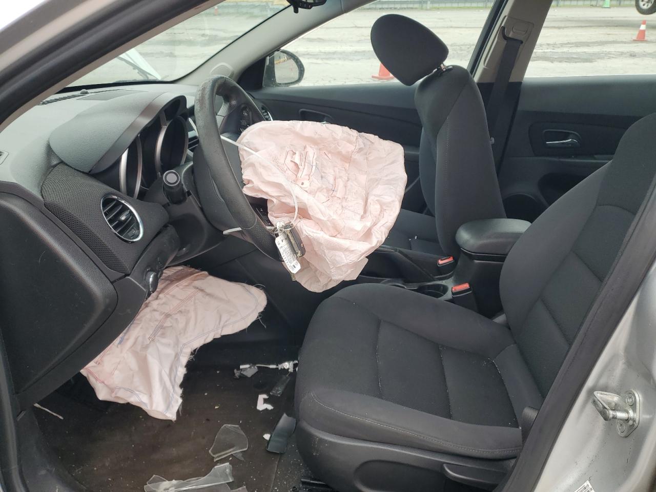 1G1PE5SB9G7211378 CHEVROLET CRUZE 2016