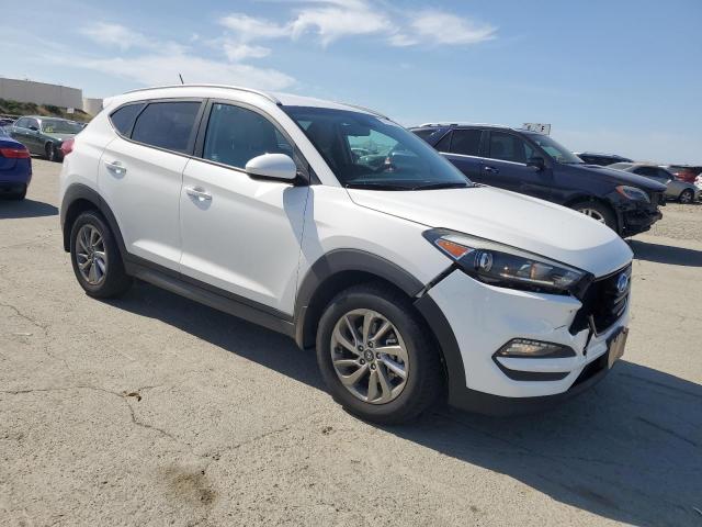  HYUNDAI TUCSON 2016 Белый