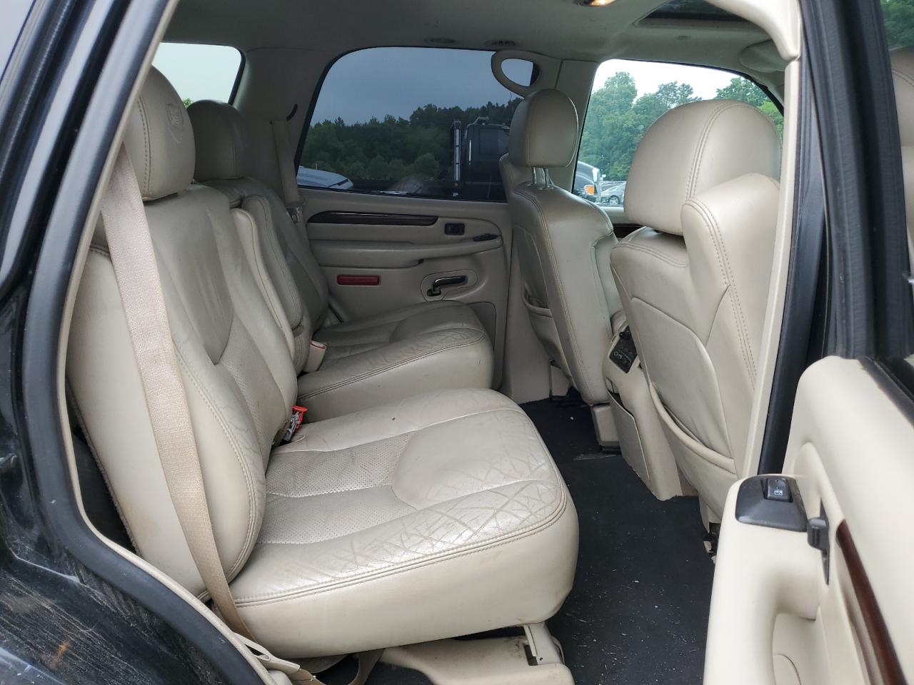 2004 Cadillac Escalade Luxury VIN: 1GYEK63N44R103296 Lot: 57069855