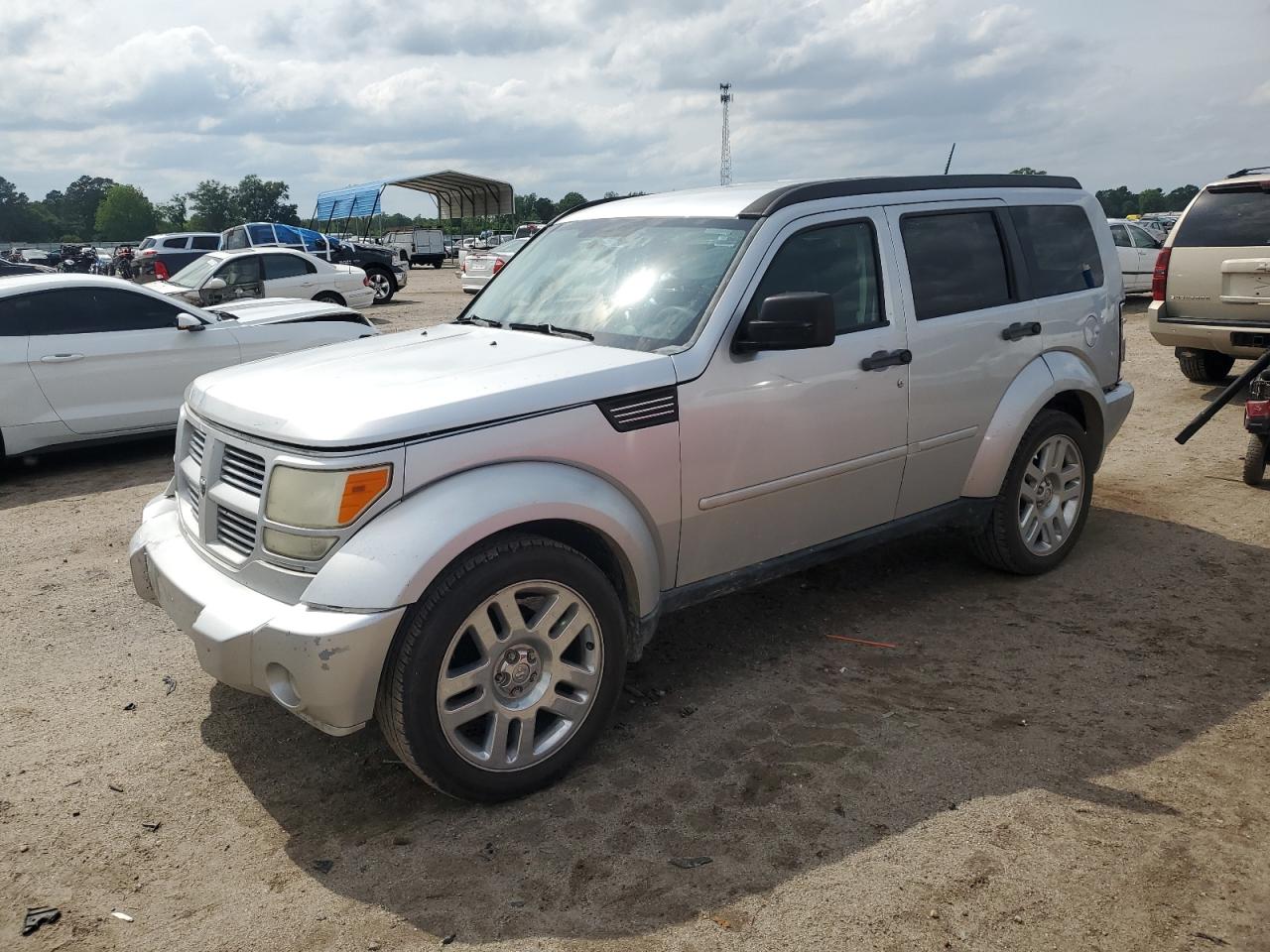 Newton, AL에서 판매 중인 2011 Dodge Nitro Heat - All Over