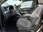 2017 Toyota Highlander Le na sprzedaż w Houston, TX - Front End