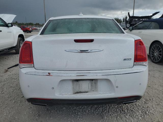  CHRYSLER 300 2015 Biały