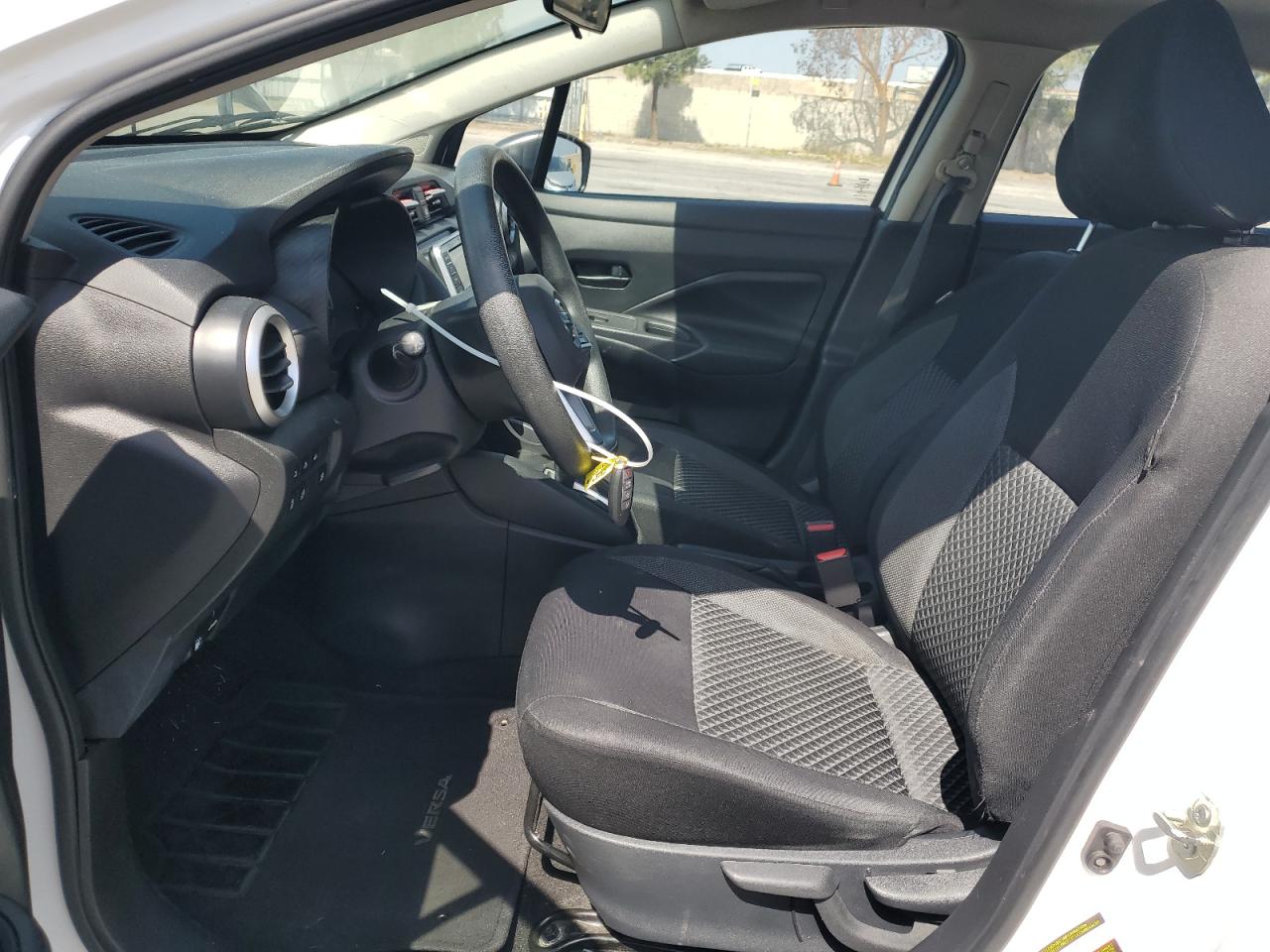 2020 Nissan Versa S VIN: 3N1CN8DV4LL885963 Lot: 56953995