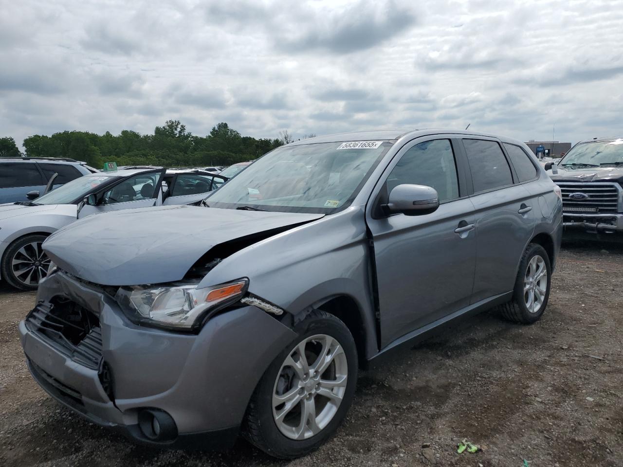 2014 Mitsubishi Outlander Se იყიდება Des Moines-ში, IA - Front End