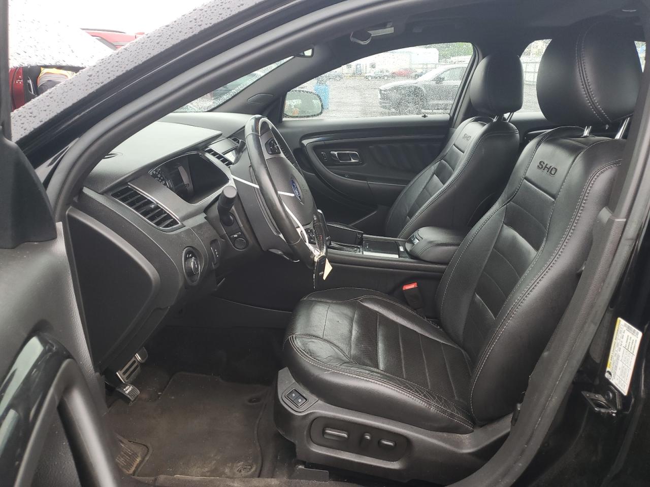 2017 Ford Taurus Sho VIN: 1FAHP2KT2HG137175 Lot: 55854895