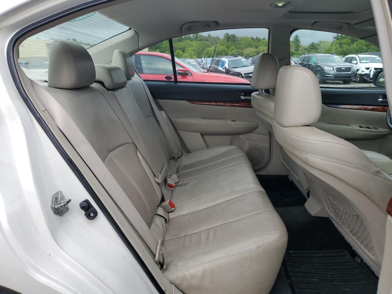 2011 Subaru Legacy 2.5I Limited VIN: 4S3BMBK63B3228229 Lot: 57557005