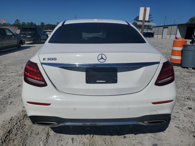  MERCEDES-BENZ E-CLASS 2017 White