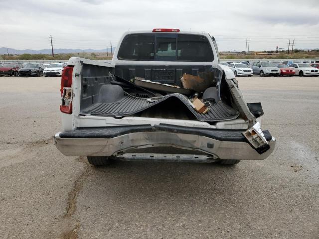  NISSAN FRONTIER 2017 White