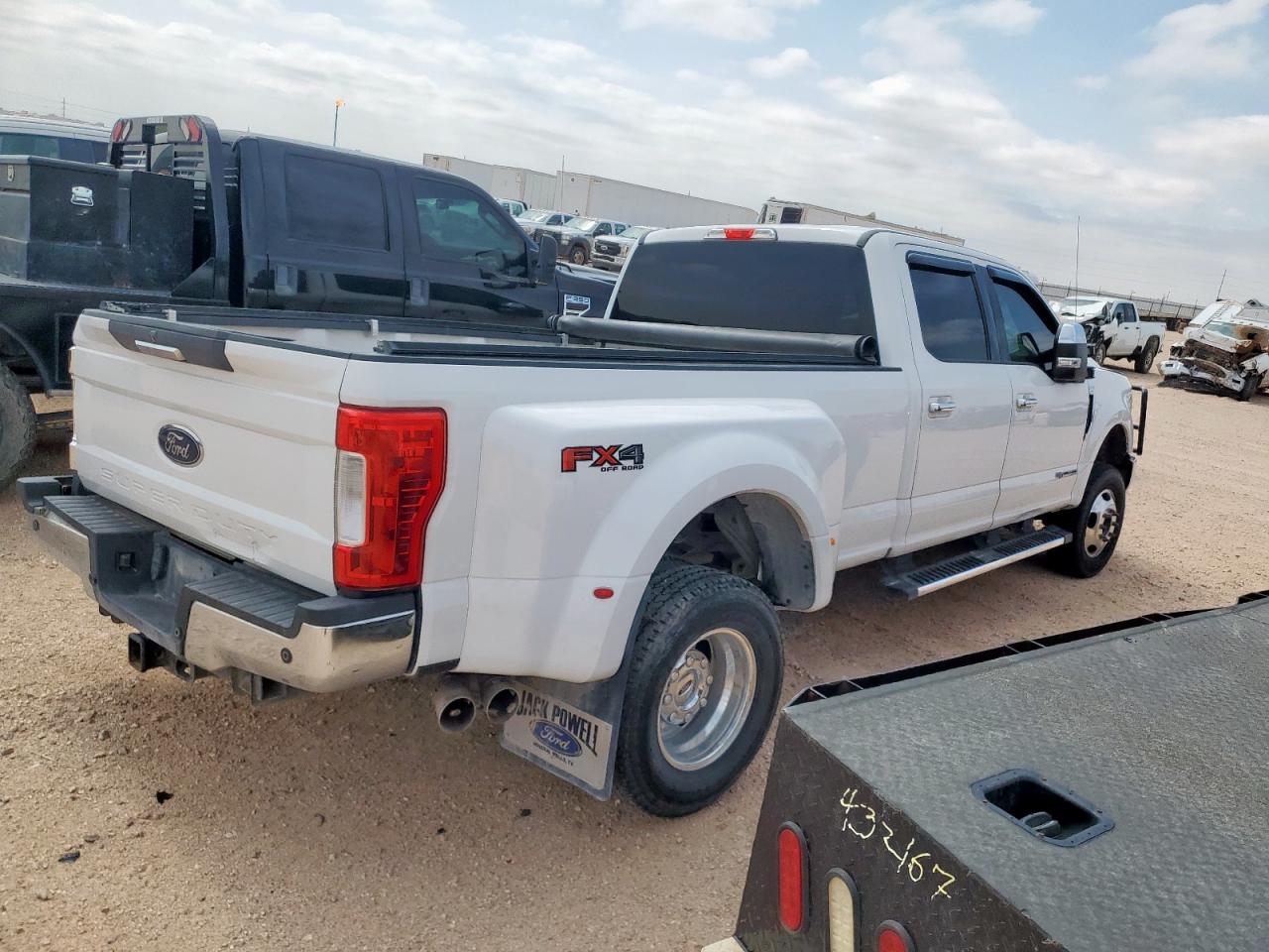 1FT8W3DT8HEC08097 FORD F350 2017