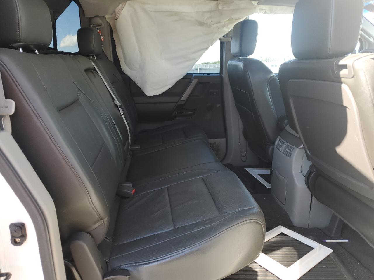 2004 Nissan Titan Xe VIN: 1N6AA07B94N521670 Lot: 57793255