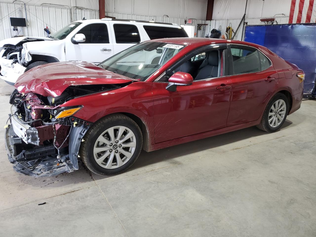 2020 Toyota Camry Le იყიდება Billings-ში, MT - Front End