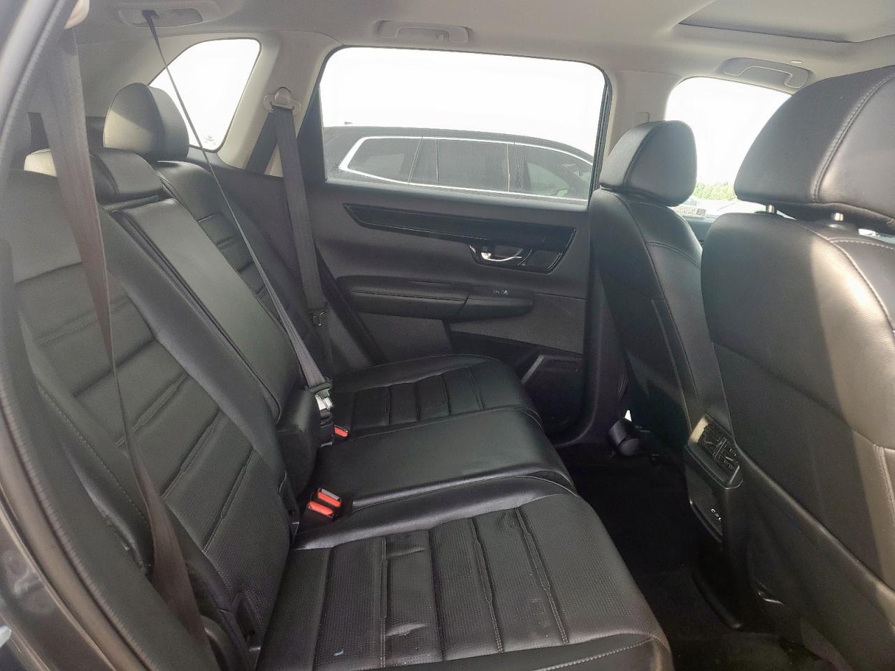 2HKRS3H79RH323368 HONDA CRV 2024