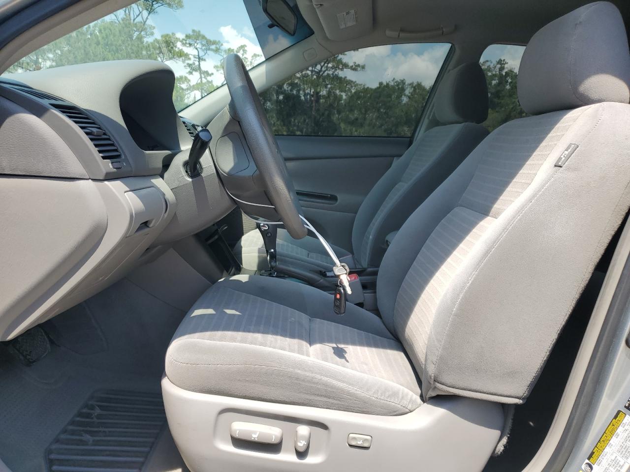 2005 Toyota Camry Le VIN: 4T1BE30K55U604894 Lot: 58489145