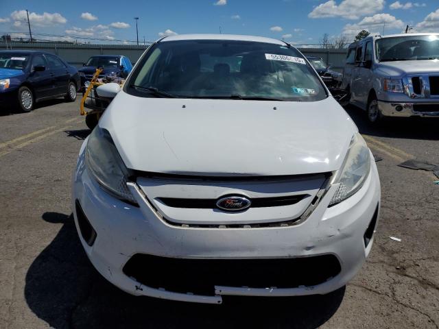  FORD FIESTA 2013 Белый