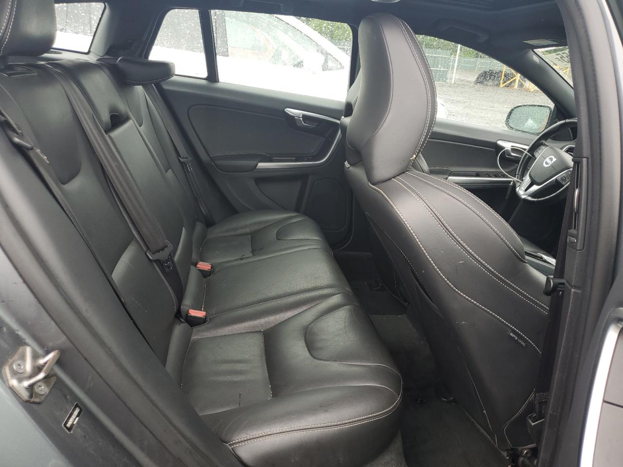 2016 Volvo V60 T5 Premier VIN: YV140MEKXG1300453 Lot: 58244355