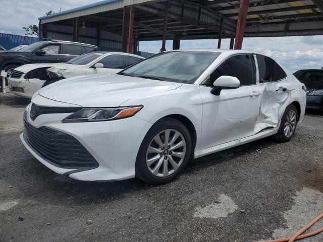  TOYOTA CAMRY 2020 Білий