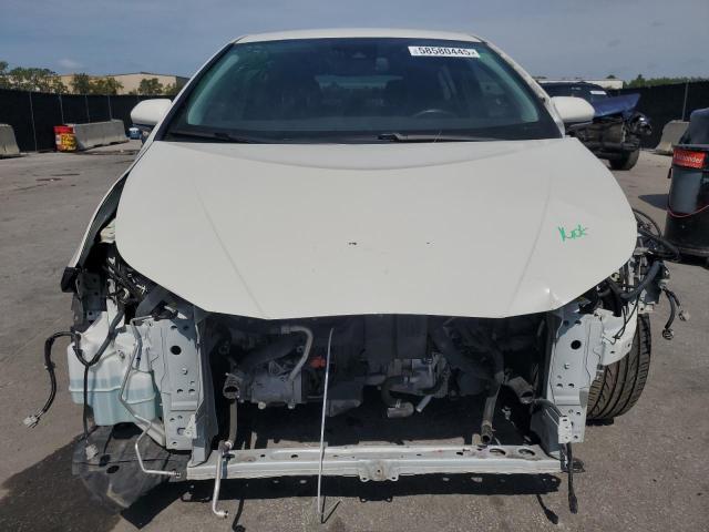  TOYOTA PRIUS 2017 Белы