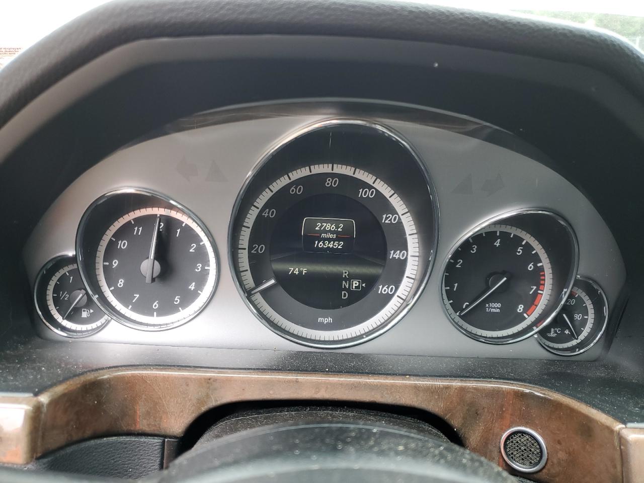 2013 Mercedes-Benz E 550 4Matic VIN: WDDHF9BB8DA722147 Lot: 55502535