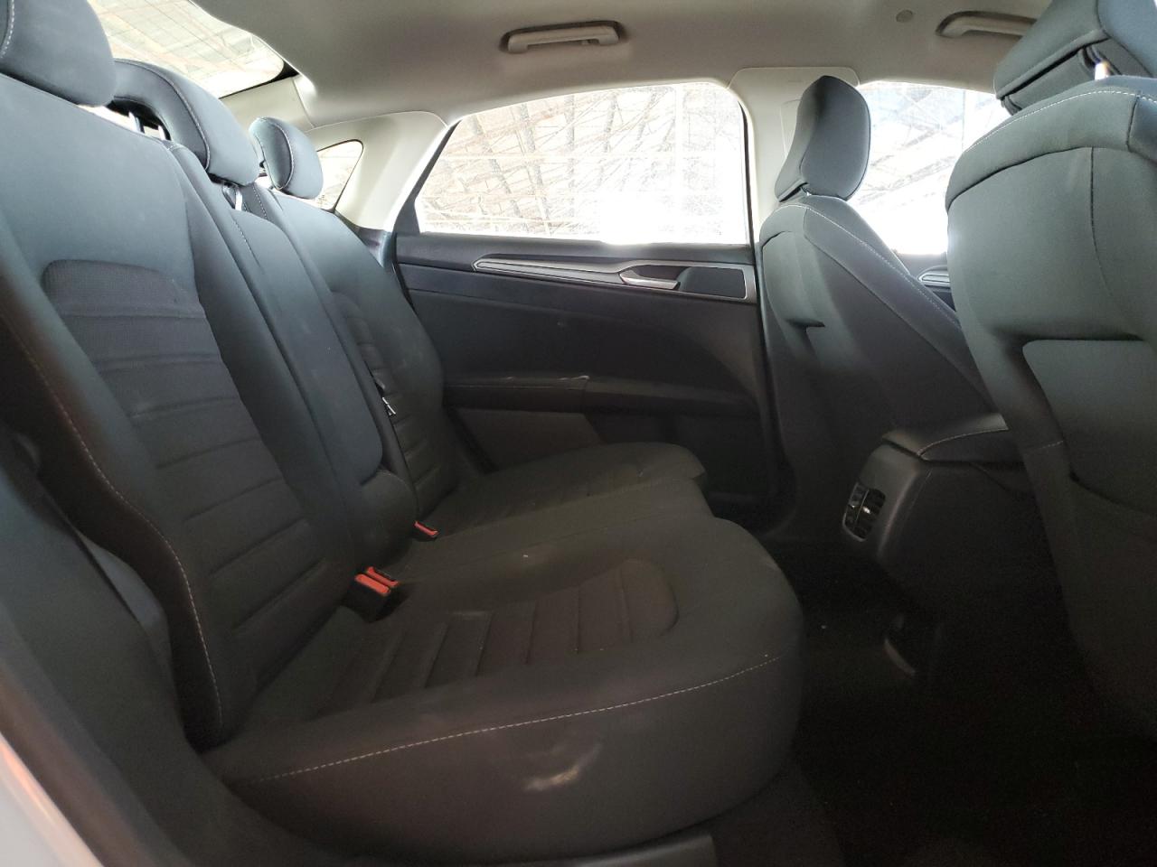 2020 Ford Fusion Se VIN: 3FA6P0LU5LR119080 Lot: 58943075