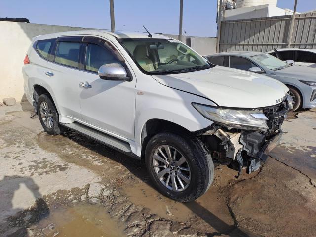 MMEMC71X1GH021879 - 2017 Mitsubishi Montero - #undefined
