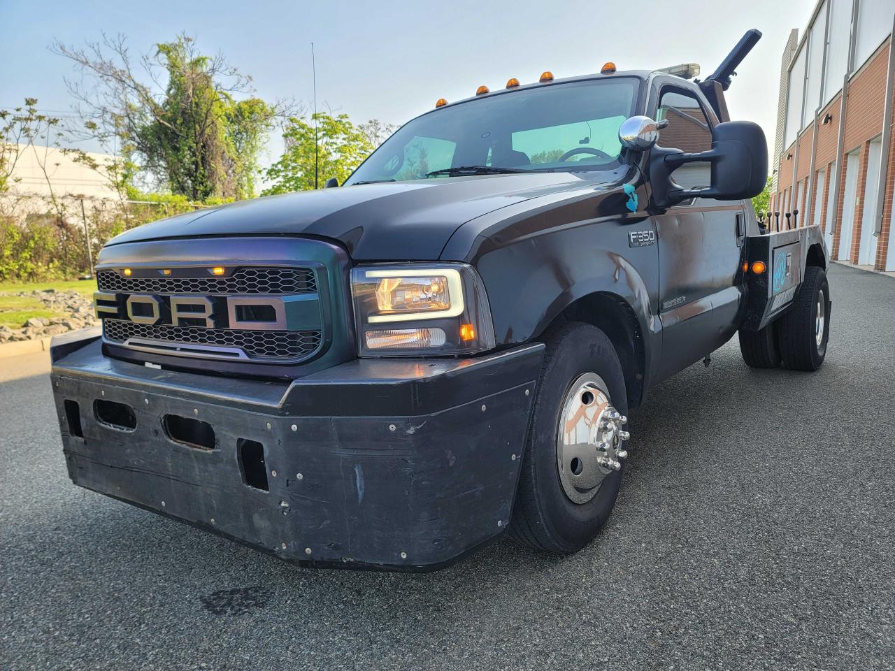 2002 Ford F350 Super Duty VIN: 1FDWF36F92EB97631 Lot: 57145115