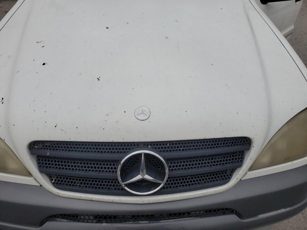 1998 Mercedes-Benz Ml 320 VIN: 4JGAB54E2WA028480 Lot: 57303975