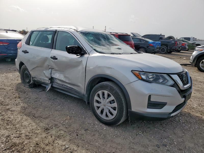  NISSAN ROGUE 2018 Серебристый