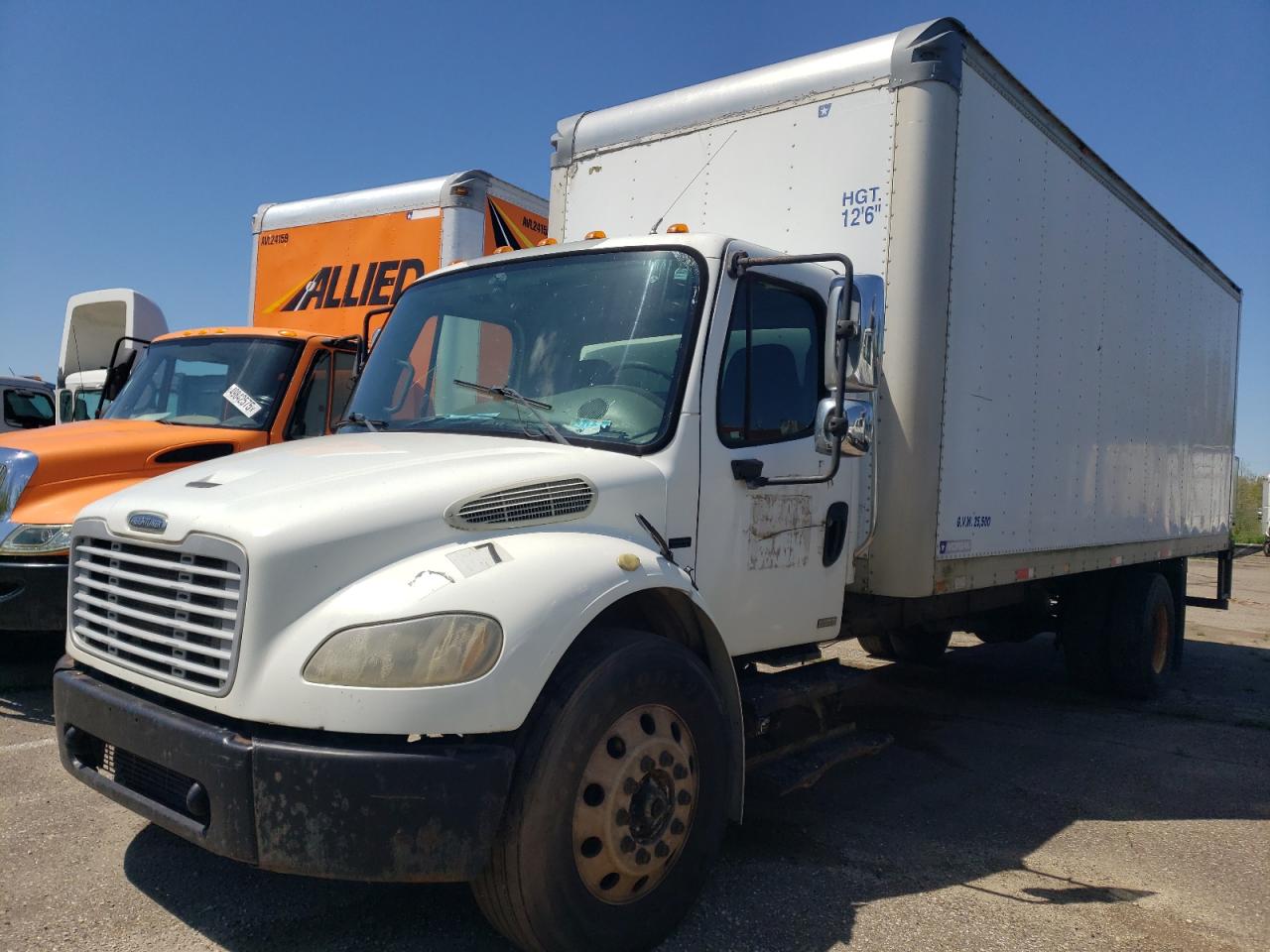 2007 Freightliner M2 106 Medium Duty на продаже в Woodhaven, MI - Side