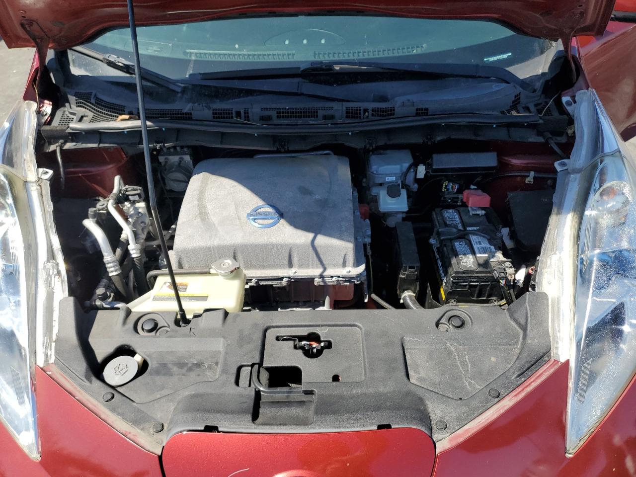 2015 Nissan Leaf S VIN: 1N4AZ0CP2FC300395 Lot: 56514405
