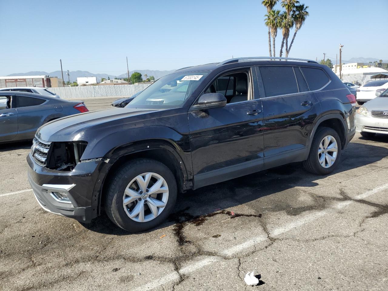 2019 Volkswagen Atlas Se for Sale in Van Nuys, CA - Front End