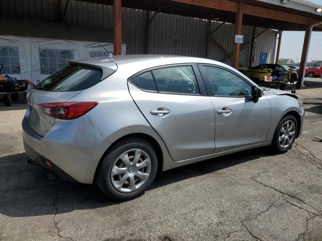  MAZDA 3 2015 Silver