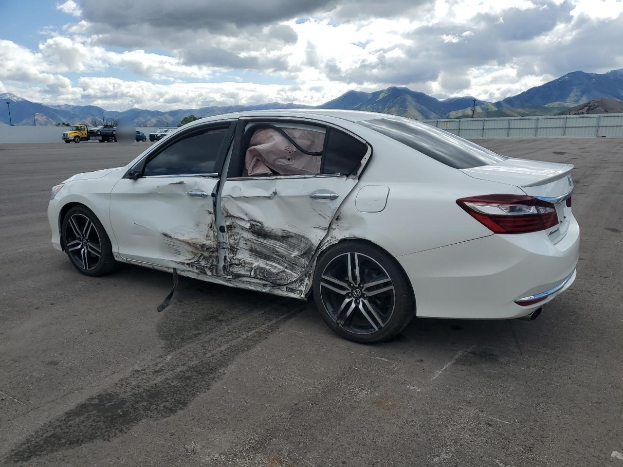 1HGCR2F69GA103465 HONDA ACCORD 2016
