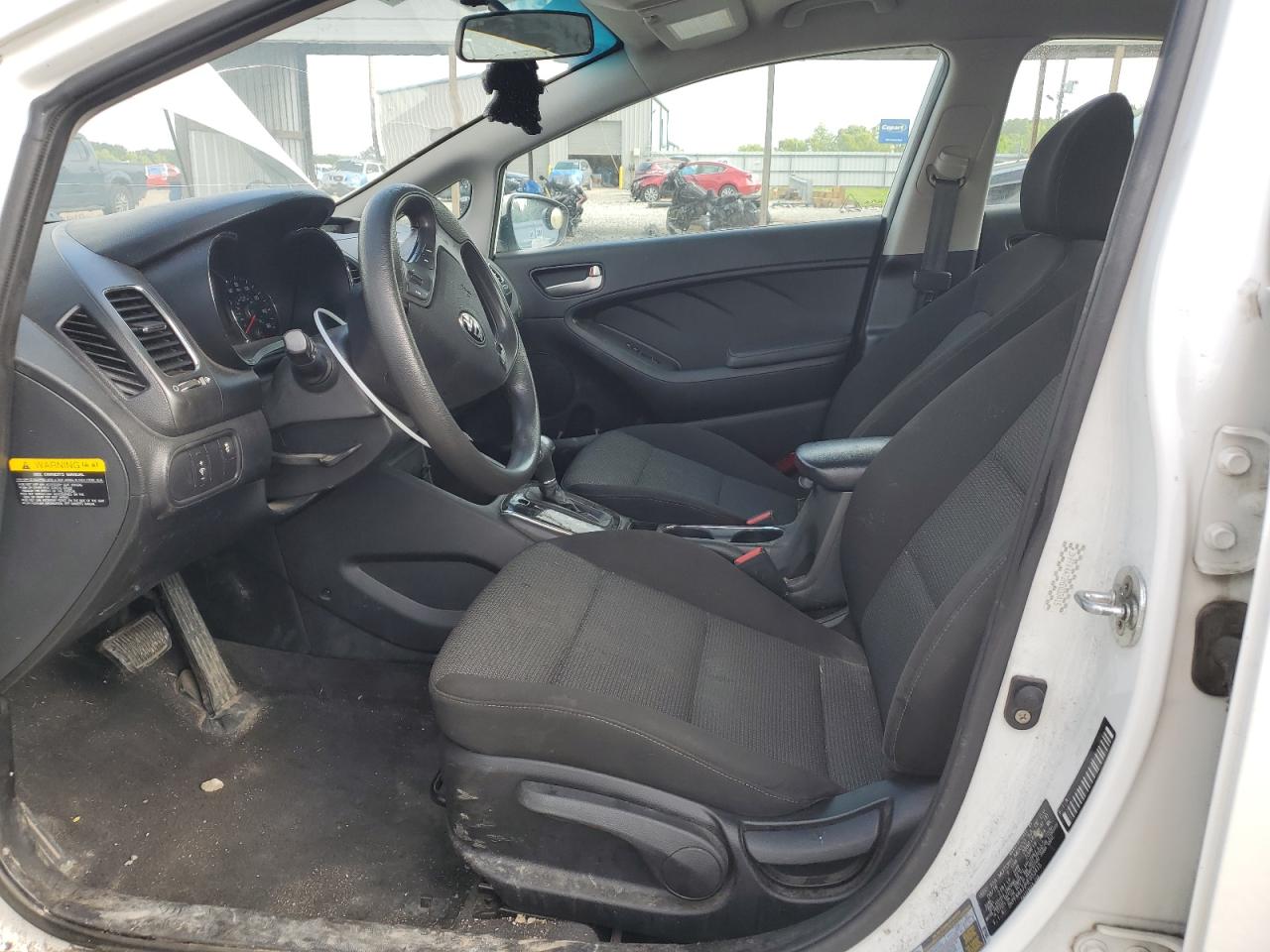 2017 Kia Forte Lx VIN: 3KPFK4A72HE033415 Lot: 57040905
