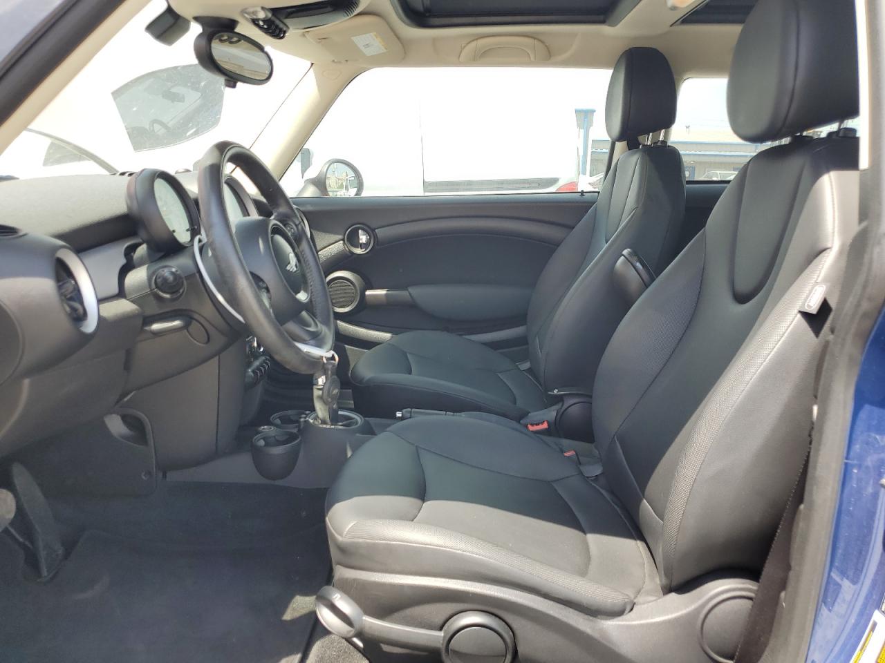 2013 Mini Cooper VIN: WMWSU3C54DT690178 Lot: 56884305