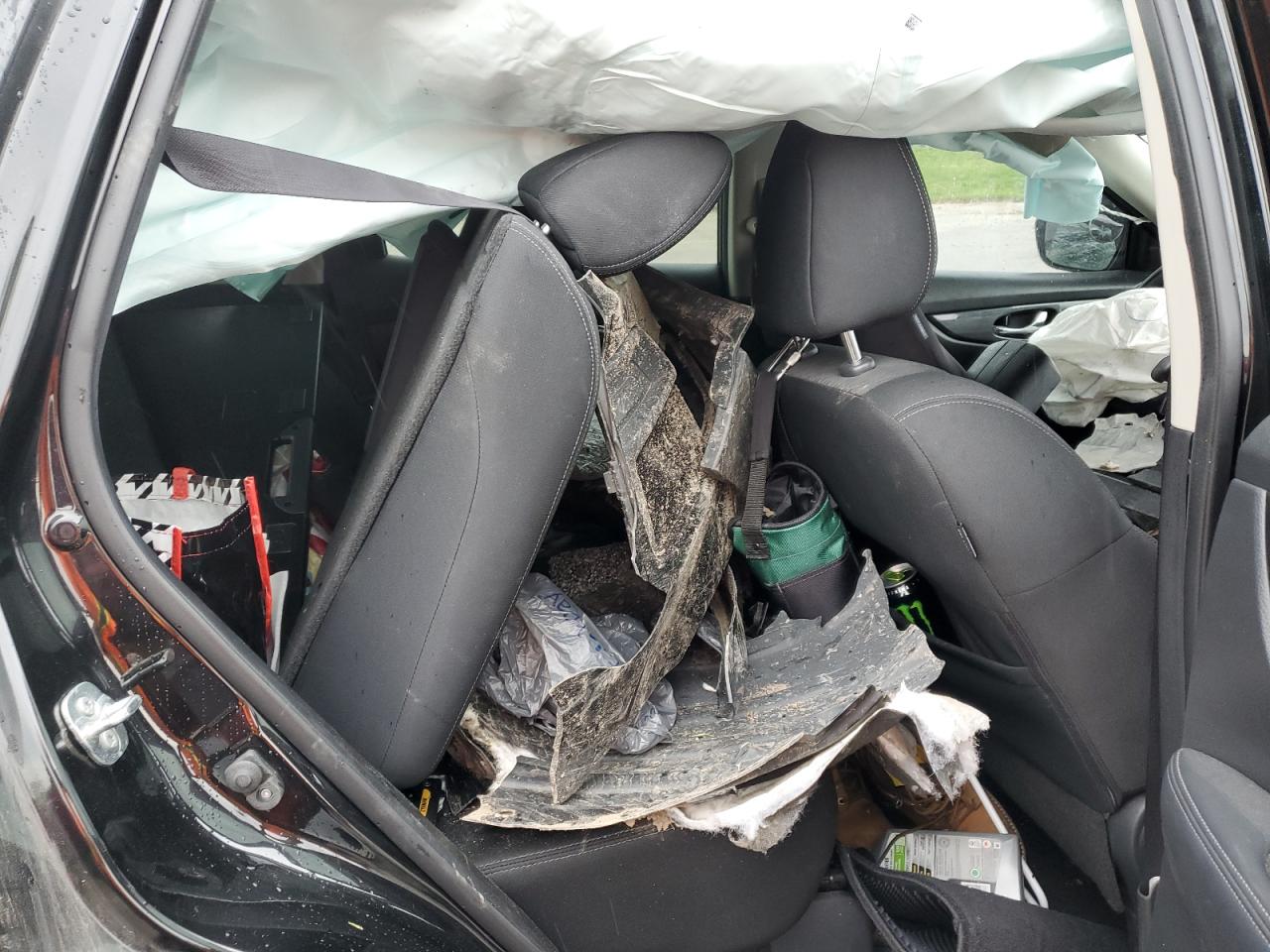 KNMAT2MV9KP520186 NISSAN ROGUE 2019