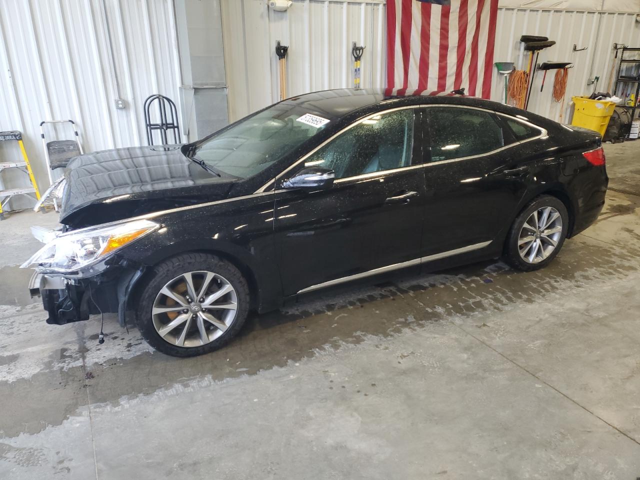 2016 Hyundai Azera იყიდება Mcfarland-ში, WI - Front End
