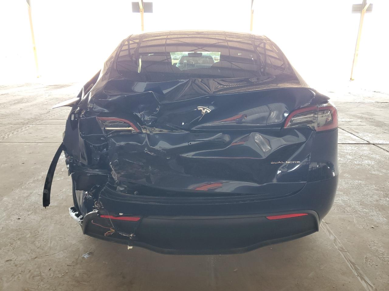 2023 Tesla Model Y VIN: 7SAYGDEEXPA113329 Lot: 56982025