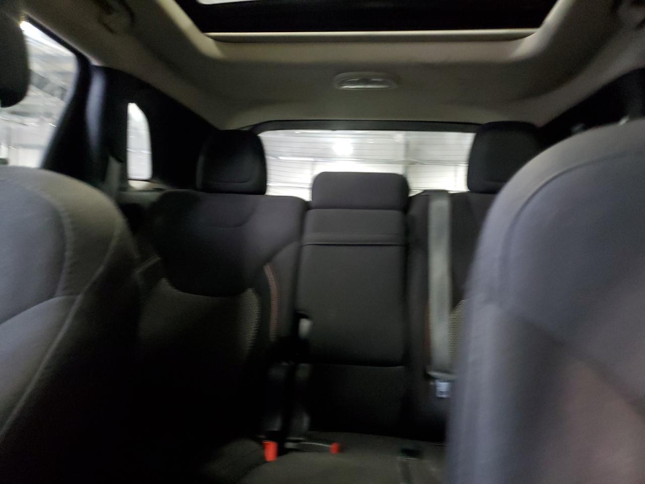 2016 Jeep Cherokee Latitude VIN: 1C4PJLCS5GW275784 Lot: 58617835