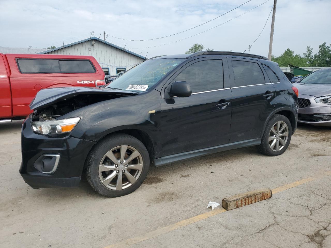 2013 Mitsubishi Outlander Sport Le for Sale in Pekin, IL - Front End