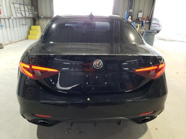 Седани ALFA ROMEO GIULIA 2017 Чорний