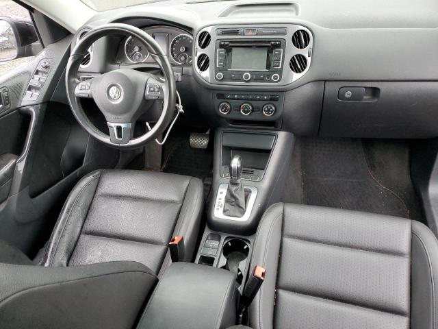 Parquets VOLKSWAGEN TIGUAN 2013 Czarny