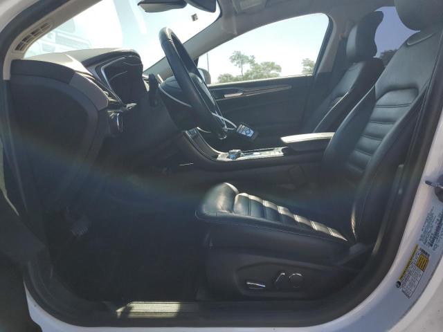  FORD FUSION 2018 Білий