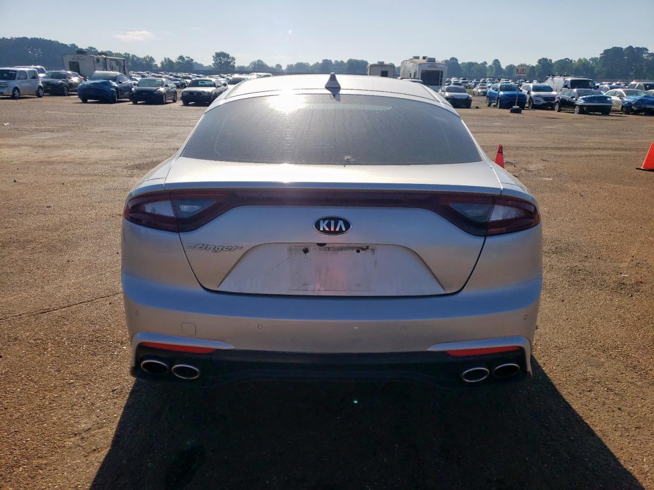 2018 Kia Stinger Premium VIN: KNAE25LA3J6017582 Lot: 57563885