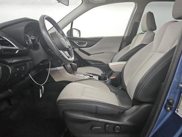  SUBARU FORESTER 2022 Granatowy