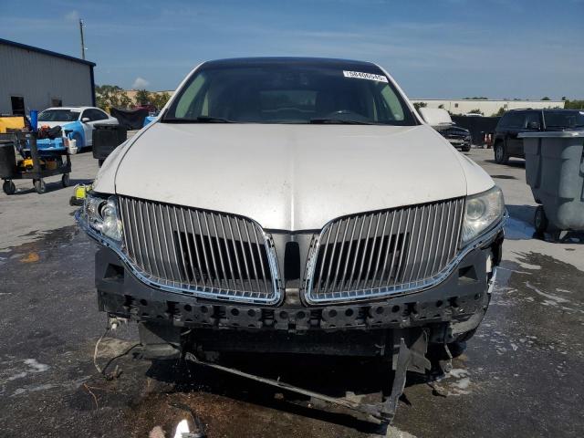  LINCOLN MKT 2016 White