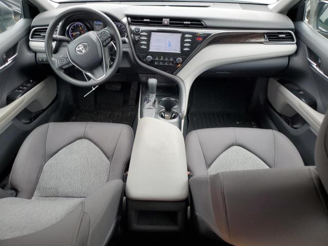  TOYOTA CAMRY 2019 Srebrny