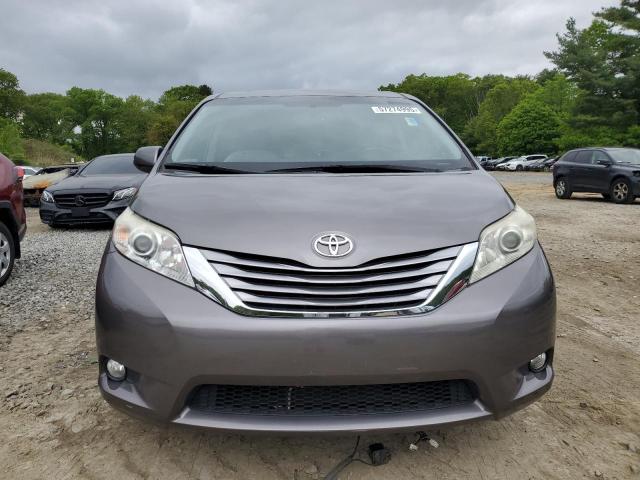 Минивэны TOYOTA All Models 2017 Серый