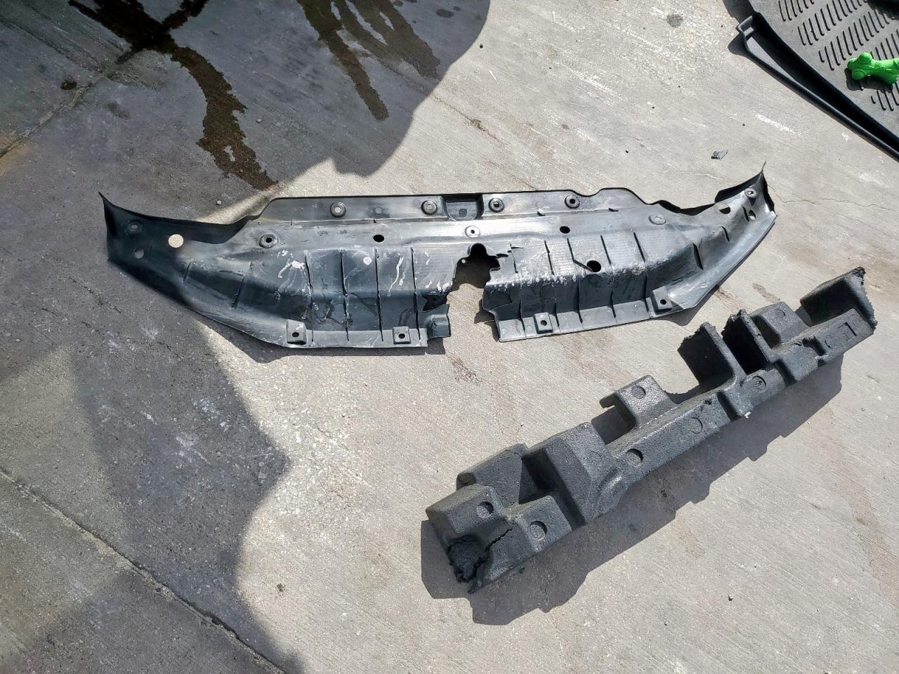 2020 Toyota 4Runner Sr5/Sr5 Premium VIN: JTEBU5JRXL5766697 Lot: 57037265