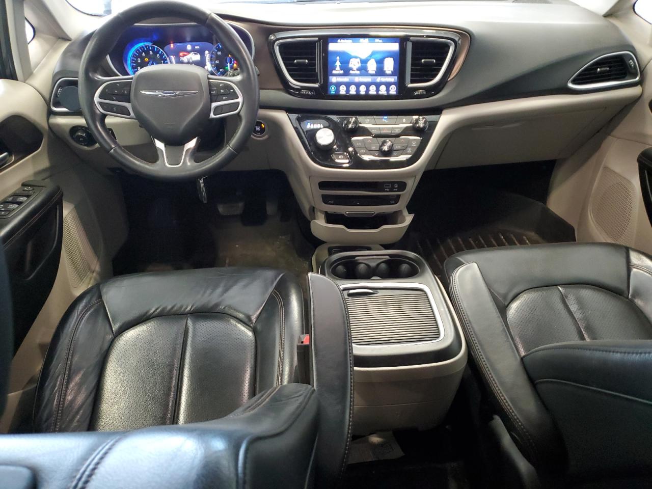 2018 Chrysler Pacifica Touring L Plus VIN: 2C4RC1EG2JR139581 Lot: 57329435